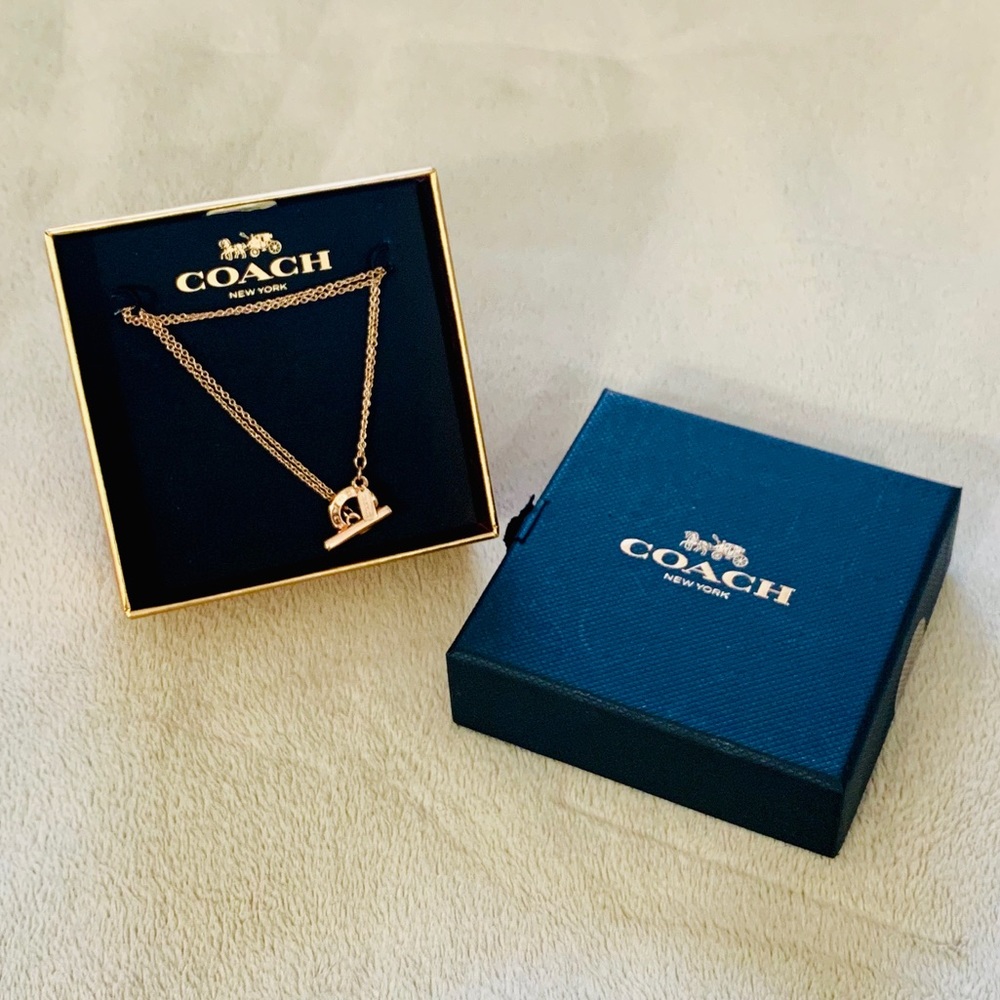 Coach Rose Gold Signature Open Ring Chain Bracelet